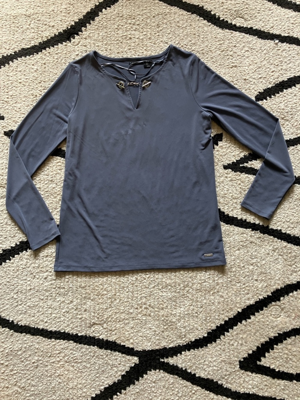 Tahari Slate Gray Long-Sleeve V-Notch Top with Chain Detail